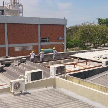 Manutenção e Troca de Cobertura - Fabrica Carioca de Catalisadores